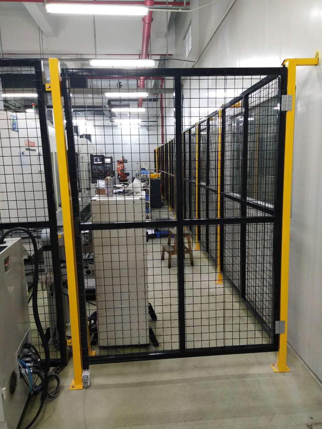 生产供应工厂隔离网 车间机器人防护网 厂家带安装_设备栏目_